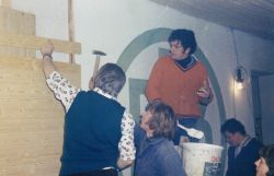 1974 - Sportheimanbau Umkleidekabinen